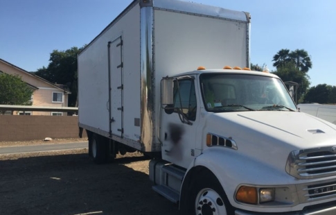 2005 Sterling Acterra 18′ Box Truck